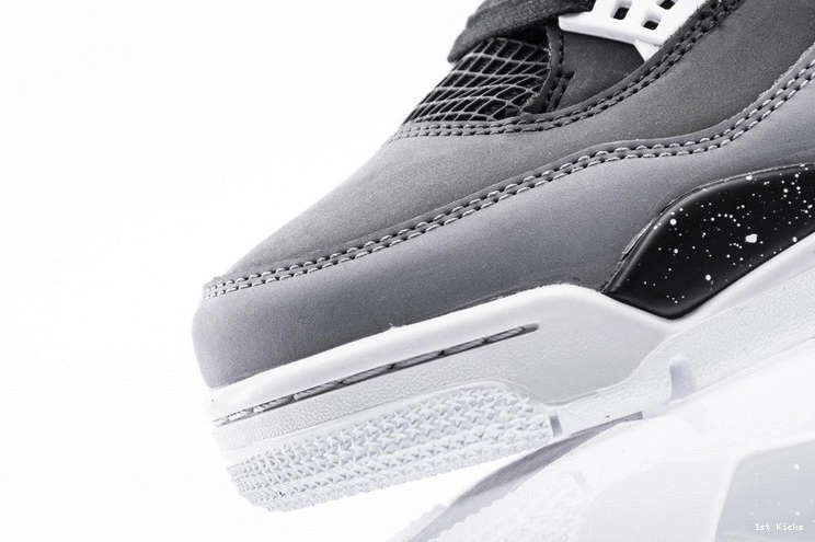 Jordan Pack 4 Fear Retro 626969-030  0404